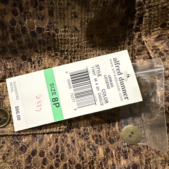 Jacket - Picture 4 of 7